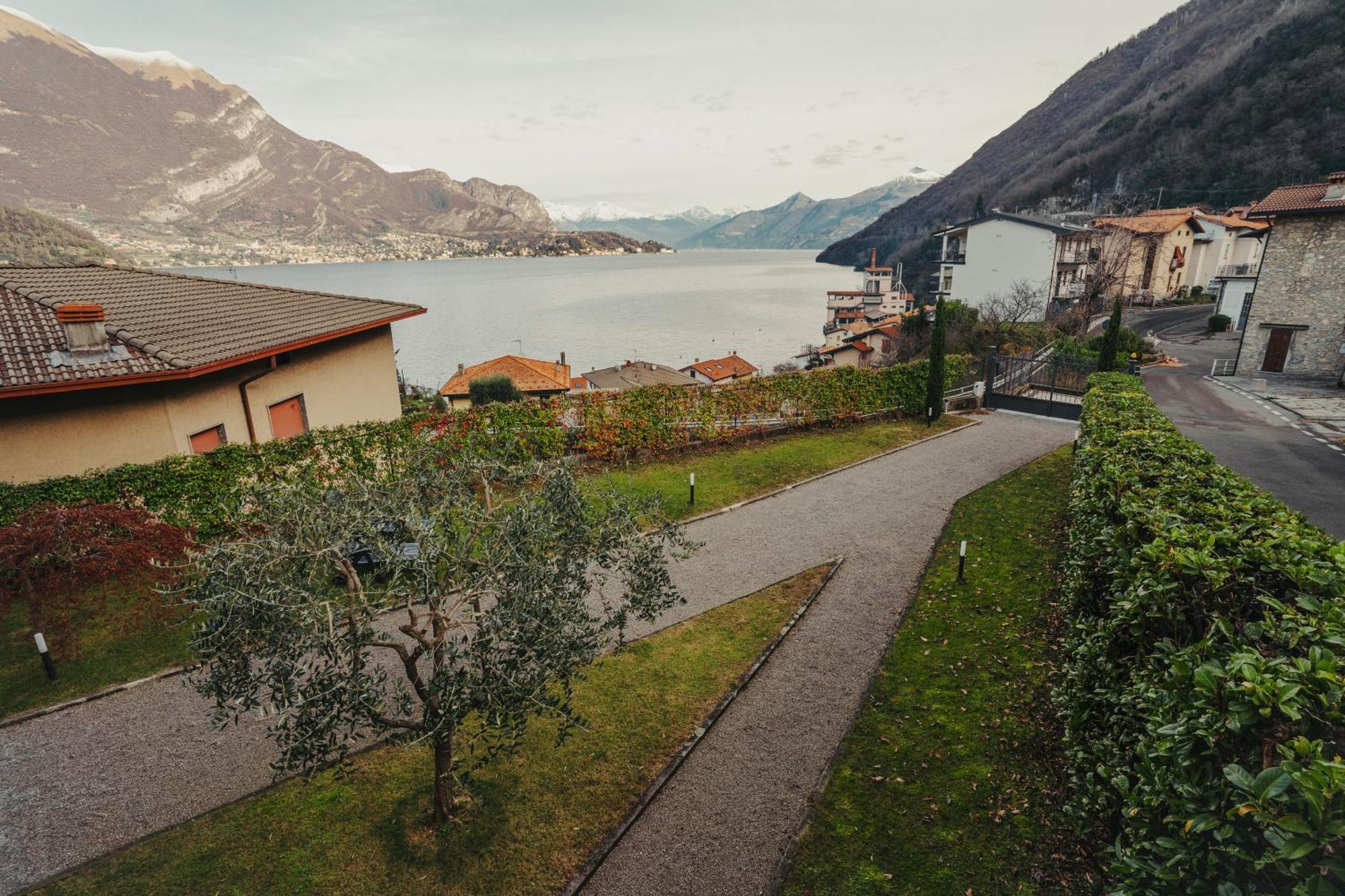 Villagrassi - Charming Villa By Lake Como Lezzeno Exteriör bild